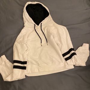 Cropped hoodie